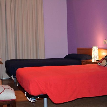 Hostal Gastrobar Carmelo Villarejo de Salvanés Exteriör bild