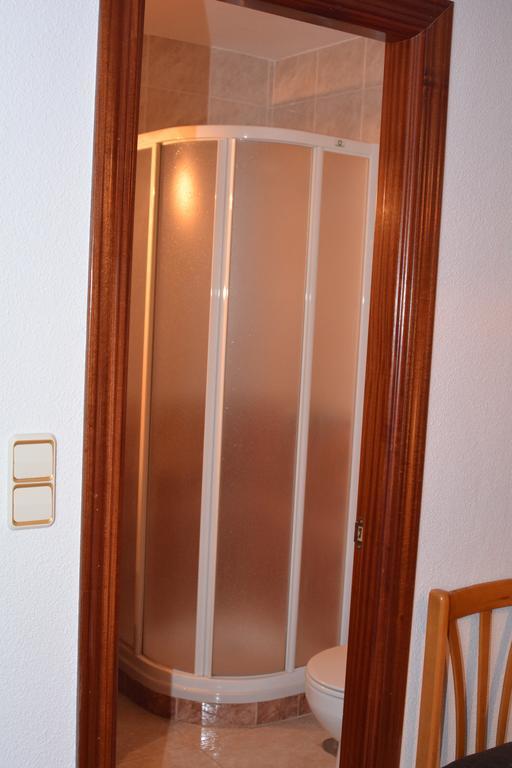 Hostal Gastrobar Carmelo Villarejo de Salvanés Exteriör bild